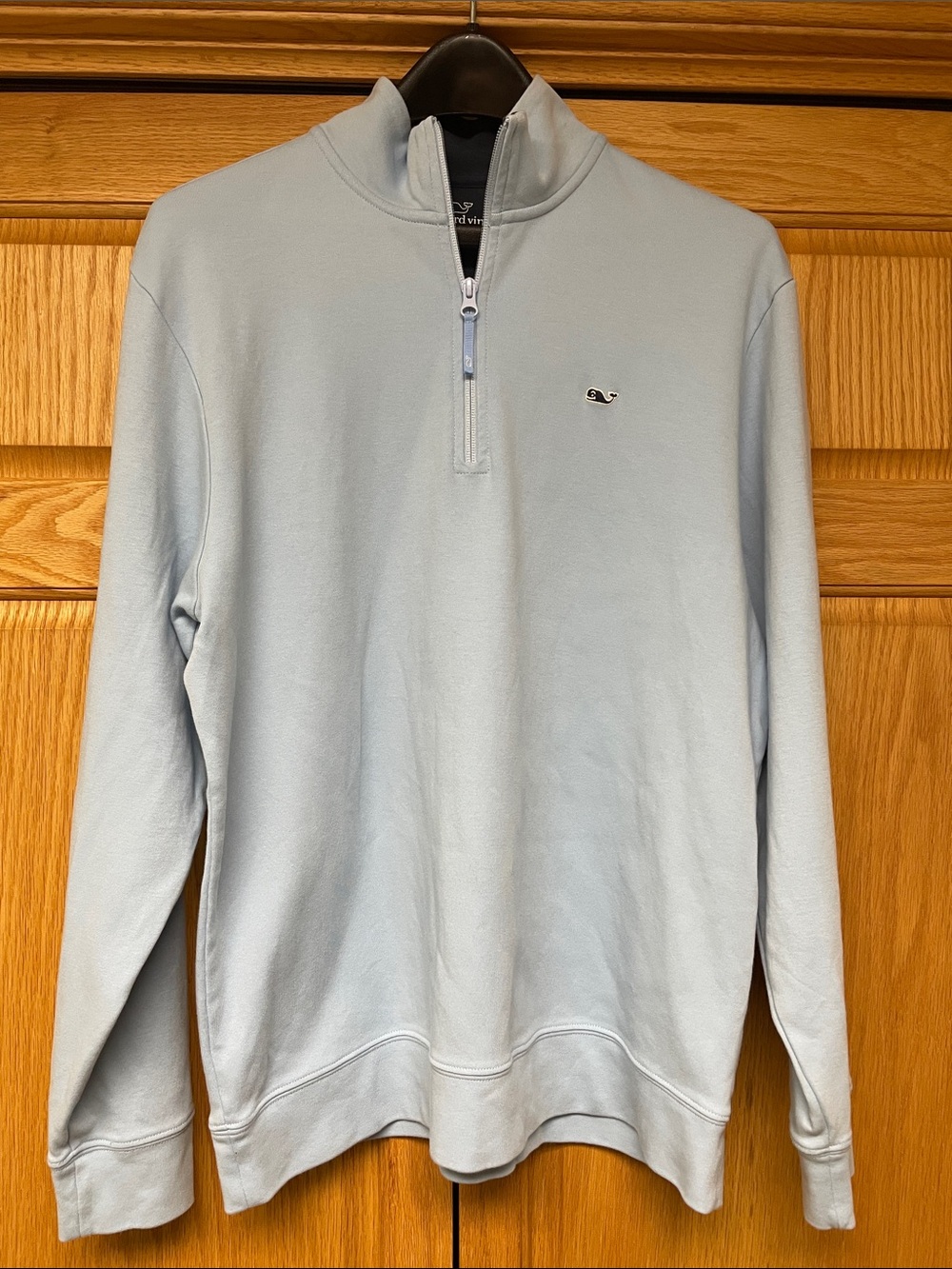 Vineyard Vines Men’s Light Blue Quarter-Zip Pullover - Size Medium